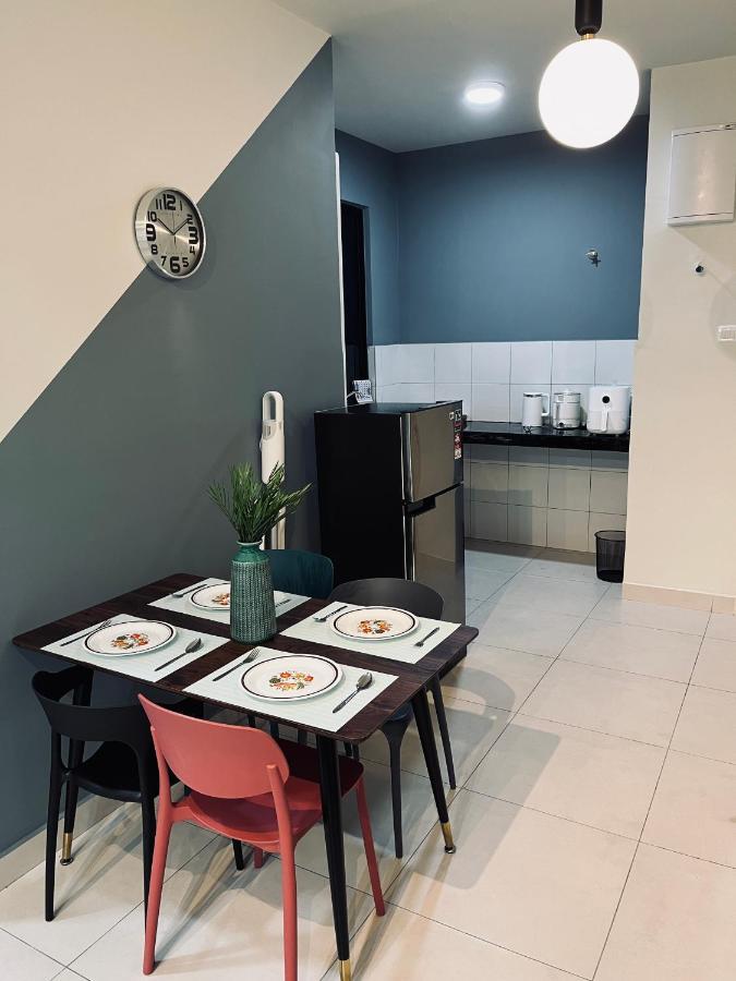 Maxim 2 Bedrooms Mrt Station Cheras Kuala Lumpur Homestay Exteriér fotografie